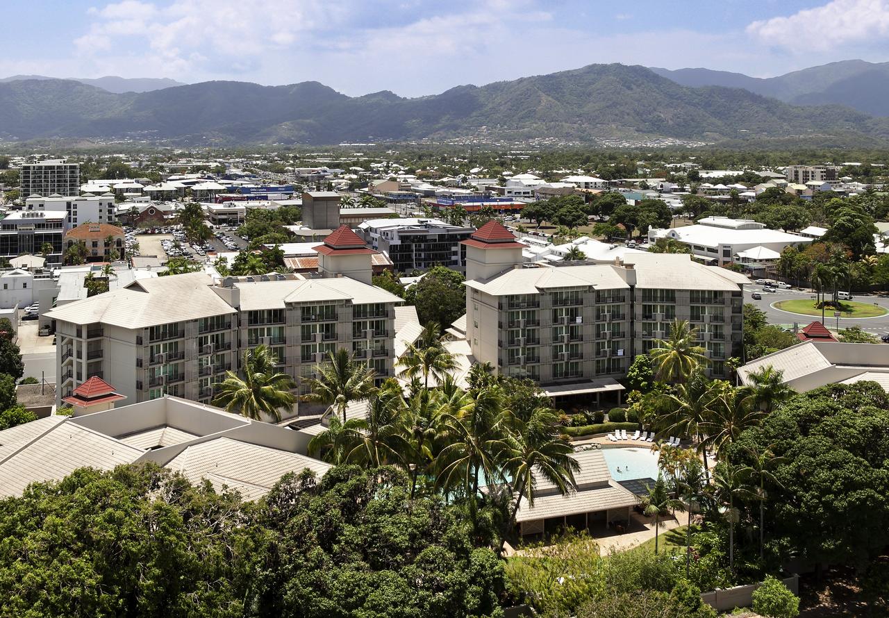 Novotel Cairns Oasis Resort - Accommodation Cairns